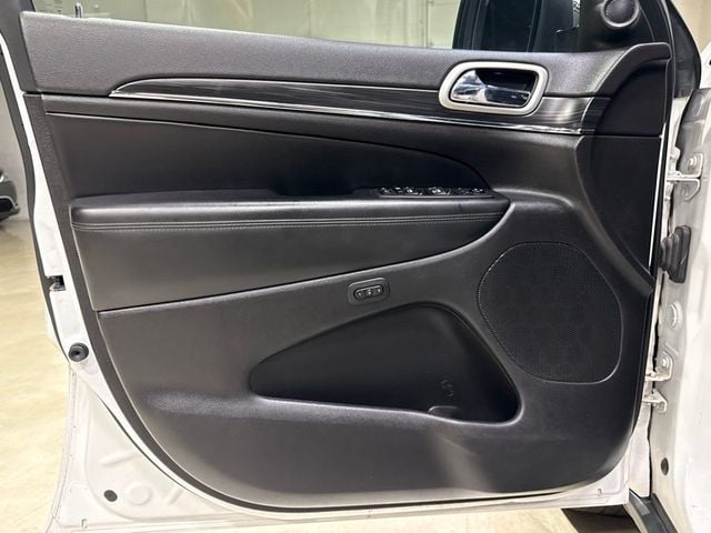 2020 Jeep Grand Cherokee Limited - 23057945 - 22