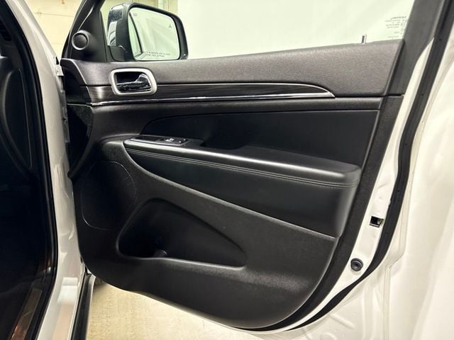 2020 Jeep Grand Cherokee Limited - 23057945 - 30