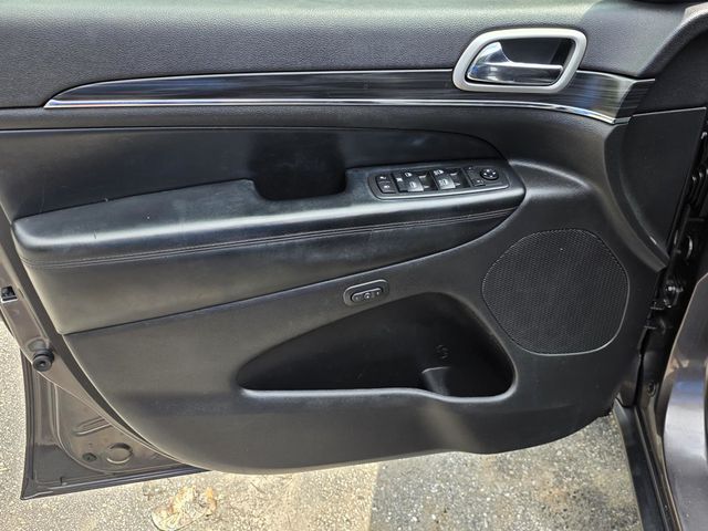 2020 Jeep Grand Cherokee Limited - 23063162 - 32