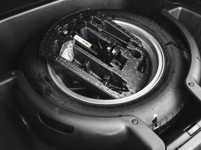 2020 Jeep Grand Cherokee Limited - 22963806 - 38