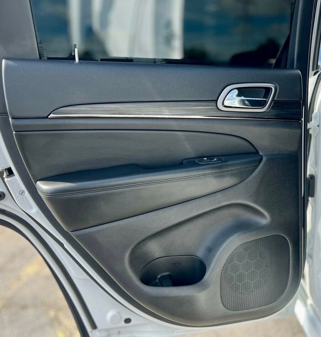 2020 Jeep Grand Cherokee LIMITED - 22903866 - 16