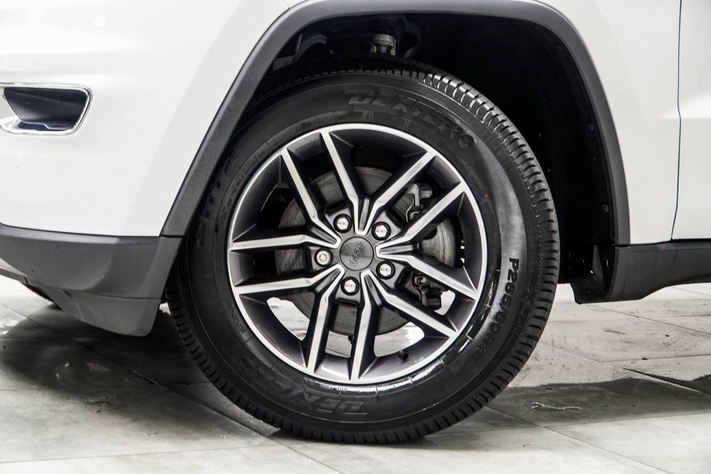 2020 Jeep Grand Cherokee Limited photo 3