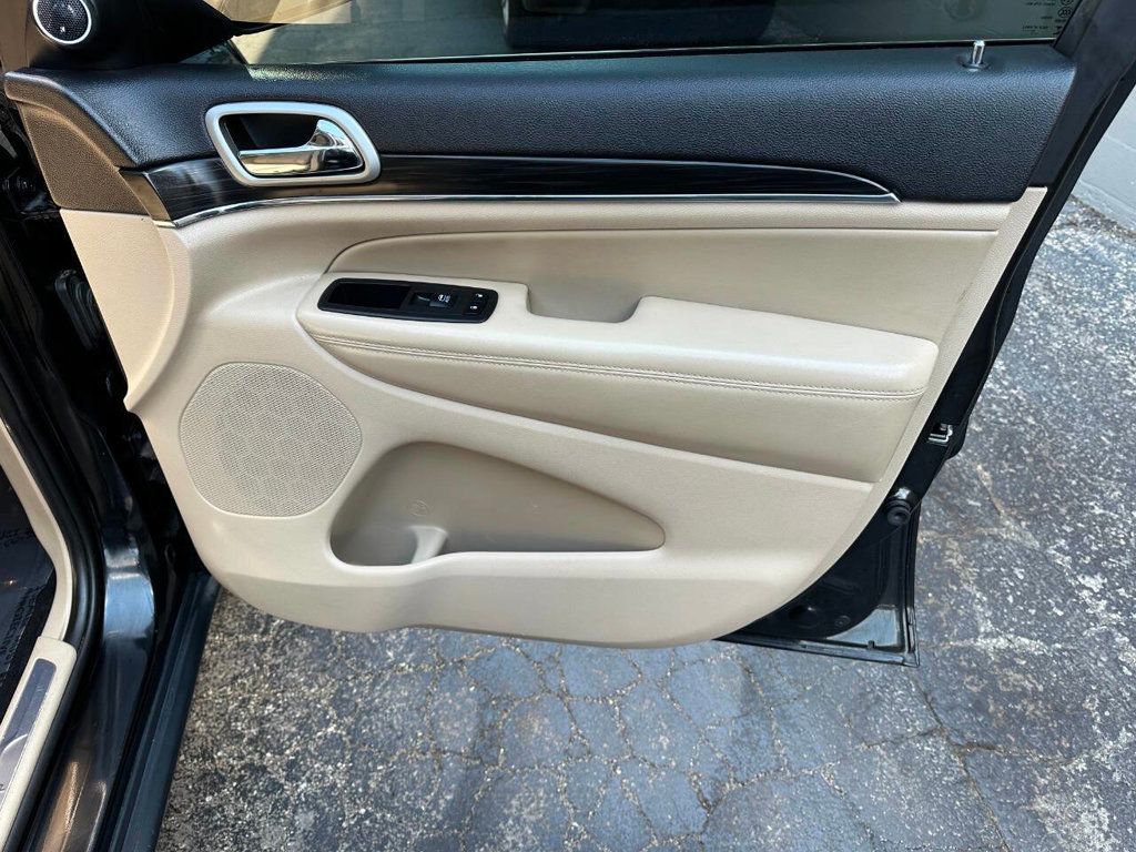 2020 Jeep Grand Cherokee Limited 4x2 4dr SUV - 22876312 - 23