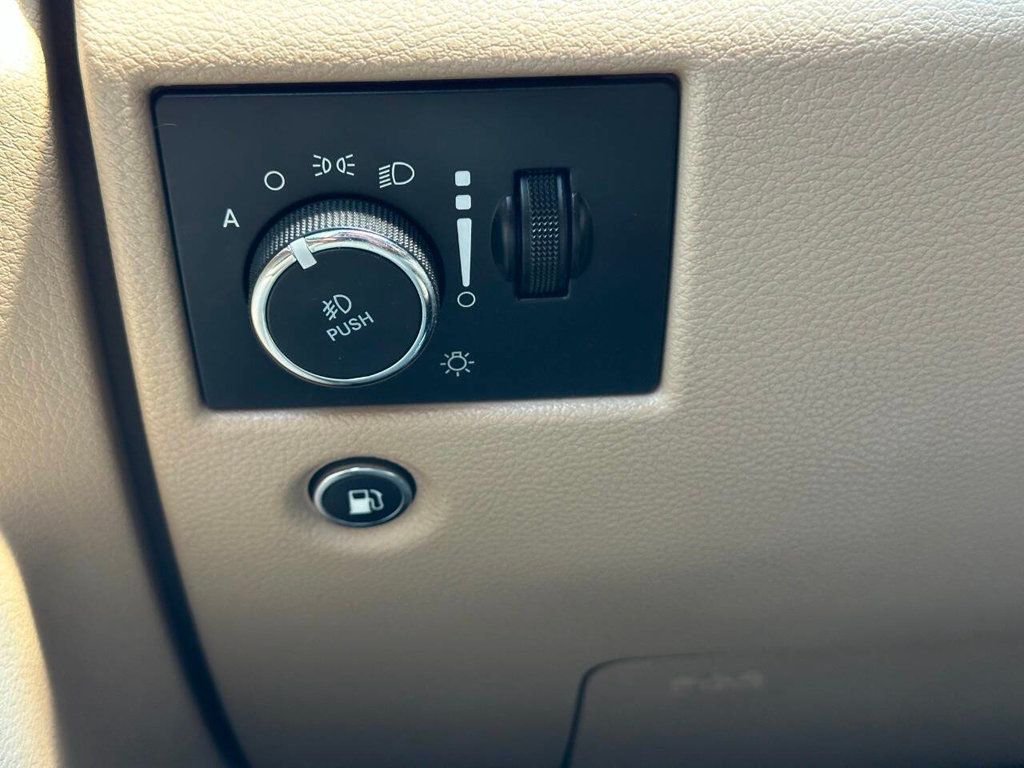 2020 Jeep Grand Cherokee Limited 4x2 4dr SUV - 22876312 - 34