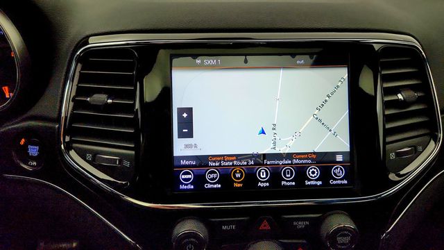 2020 Jeep Grand Cherokee Limited 4x4 w/ Trailer-Tow Group IV - 23085924 - 18