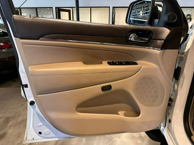 2020 Jeep Grand Cherokee LocalTrade/CleanCarfax1Owner/AirSuspension/Htd&CldSeats/PanoRoof - 23028210 - 8