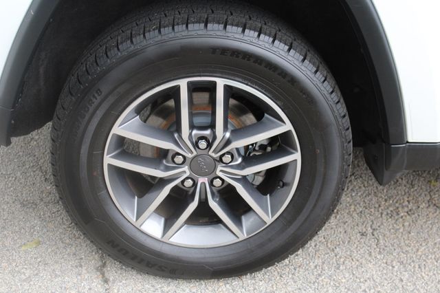 2020 Jeep Grand Cherokee North 4x4 - 23051554 - 32