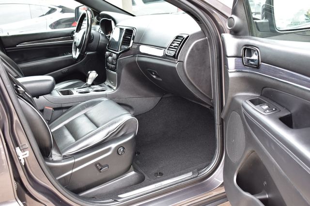 2020 Jeep Grand Cherokee Overland 4x2 - 22950104 - 18