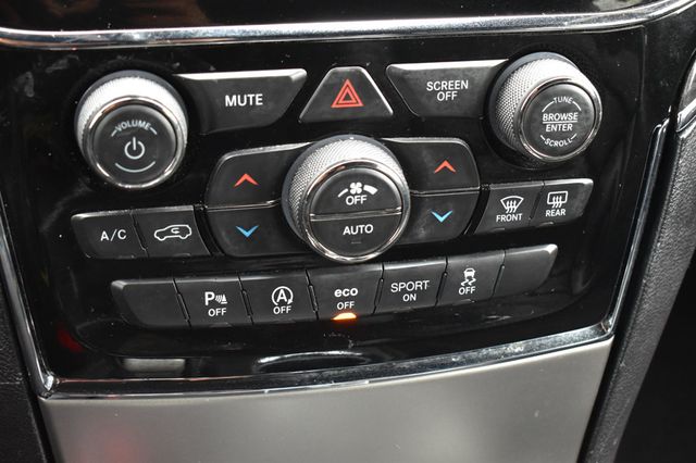 2020 Jeep Grand Cherokee Overland 4x2 - 22950104 - 35