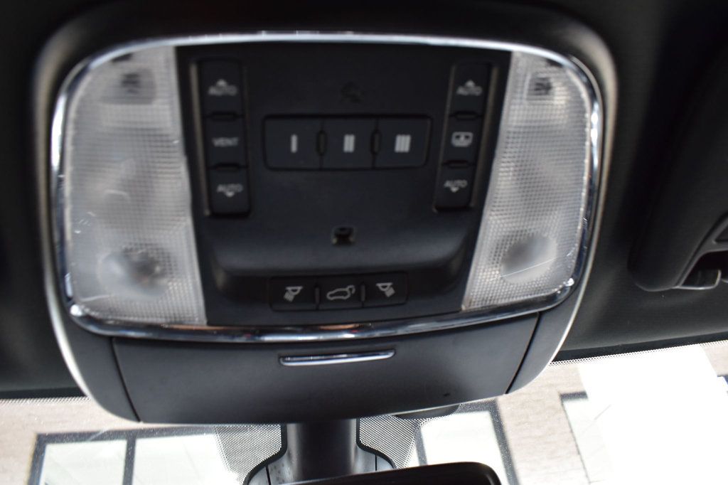 2020 Jeep Grand Cherokee Overland 4x2 - 22950104 - 37