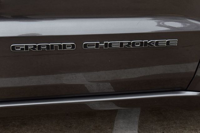 2020 Jeep Grand Cherokee Overland 4x2 - 22950104 - 50