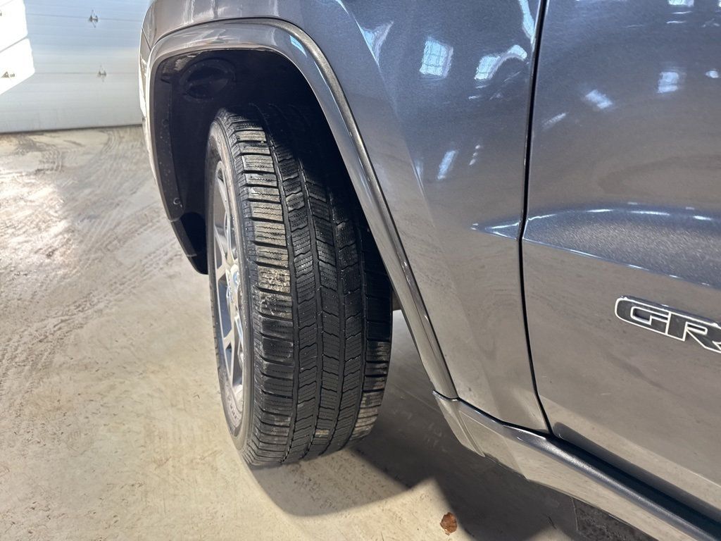 2020 Jeep Grand Cherokee Overland 4x4 - 22975693 - 2