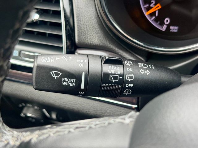 2020 Jeep Grand Cherokee Overland 4x4 - 23008669 - 35