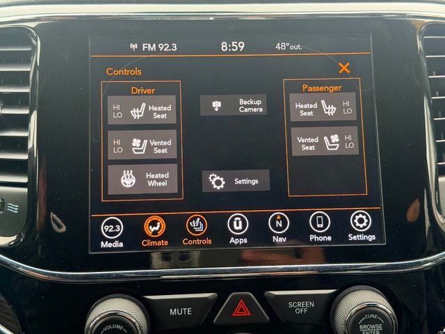 2020 Jeep Grand Cherokee Overland 4x4 - 23008669 - 39