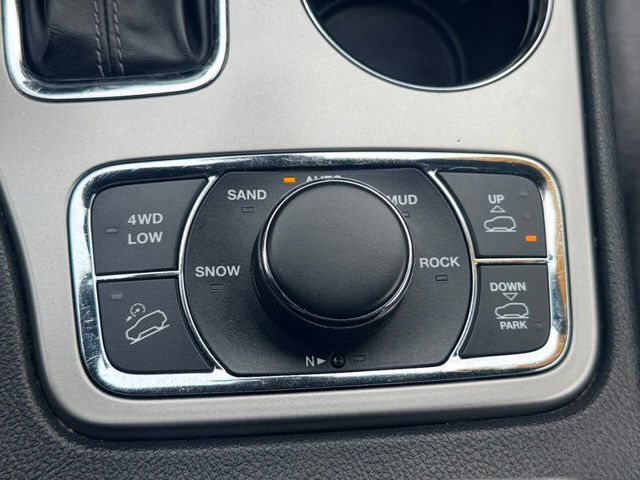 2020 Jeep Grand Cherokee Overland 4x4 - 23008669 - 47