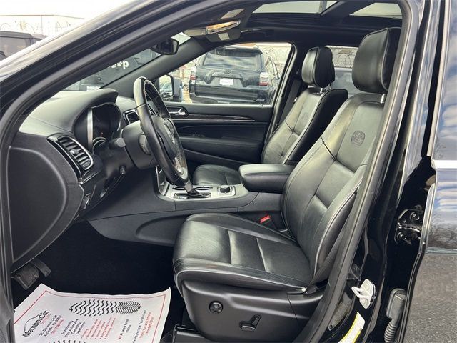 2020 Jeep Grand Cherokee Overland 4x4 - 22960258 - 12