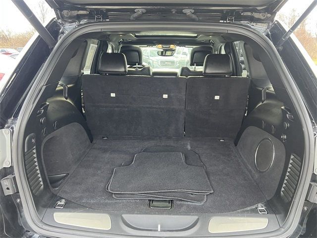 2020 Jeep Grand Cherokee Overland 4x4 - 22960258 - 15