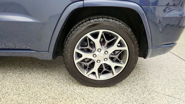 2020 Jeep Grand Cherokee Overland 4x4 w/ ProTech II Pkg - 23079073 - 8