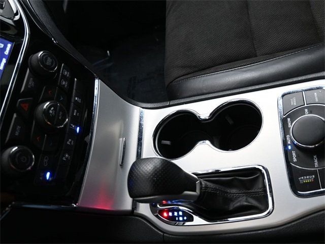 2020 Jeep Grand Cherokee SRT 4x4 - 22929115 - 24