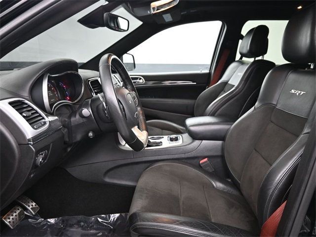 2020 Jeep Grand Cherokee SRT8 photo 3