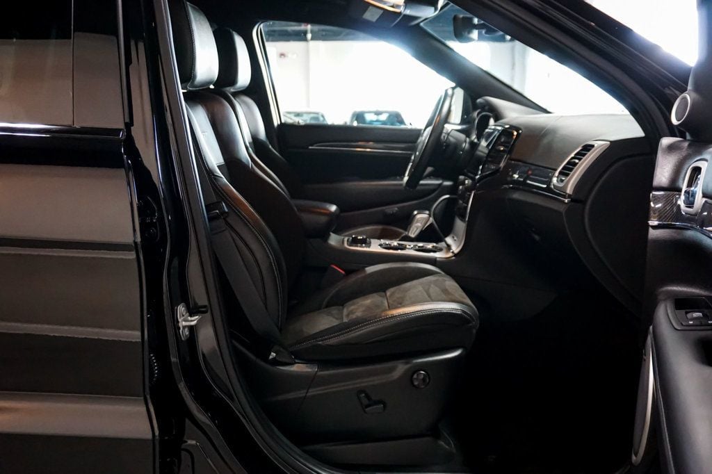 2020 Jeep Grand Cherokee *SRT* *Diamond Black* *1-Owner* *Only 11k Miles* - 22983501 - 37