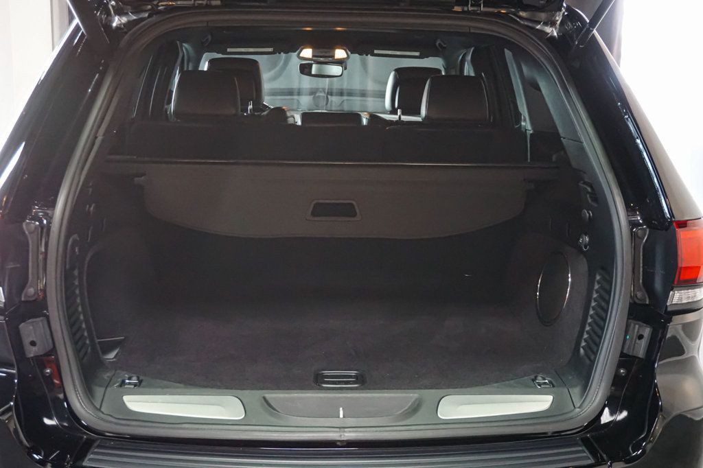 2020 Jeep Grand Cherokee *SRT* *Diamond Black* *1-Owner* *Only 11k Miles* - 22983501 - 59