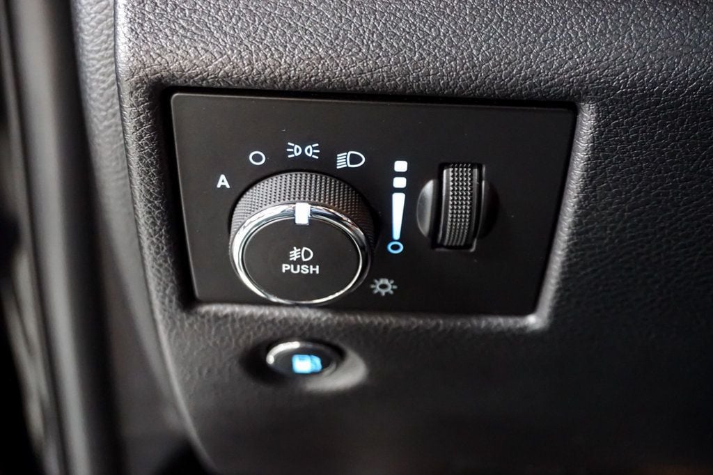 2020 Jeep Grand Cherokee *SRT* *Diamond Black* *1-Owner* *Only 11k Miles* - 22983501 - 64