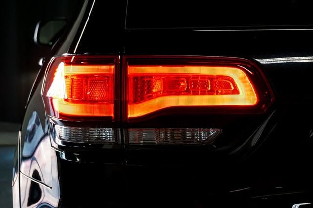 2020 Jeep Grand Cherokee *SRT* *Diamond Black* *1-Owner* *Only 11k Miles* - 22983501 - 83