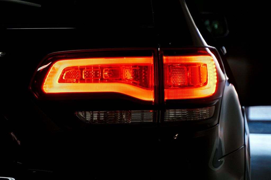 2020 Jeep Grand Cherokee *SRT* *Diamond Black* *1-Owner* *Only 11k Miles* - 22983501 - 84