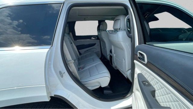 2020 Jeep Grand Cherokee Summit 4x4 - 23060086 - 12