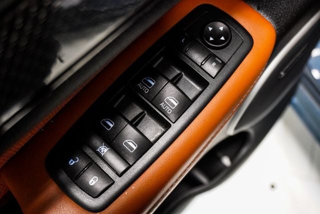 2020 Jeep Grand Cherokee Trackhawk 4x4 - 22952304 - 26