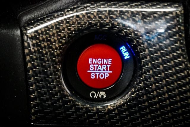 2020 Jeep Grand Cherokee Trackhawk 4x4 - 22952304 - 28