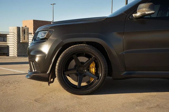 2020 Jeep Grand Cherokee Trackhawk 4x4 - 22938486 - 14