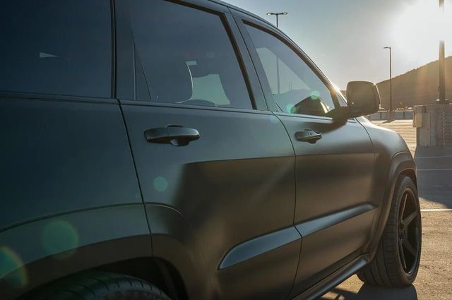 2020 Jeep Grand Cherokee Trackhawk 4x4 - 22938486 - 19