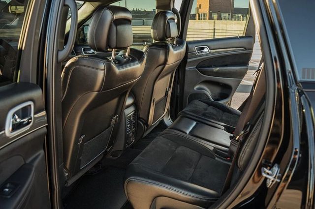 2020 Jeep Grand Cherokee Trackhawk 4x4 - 22938486 - 34