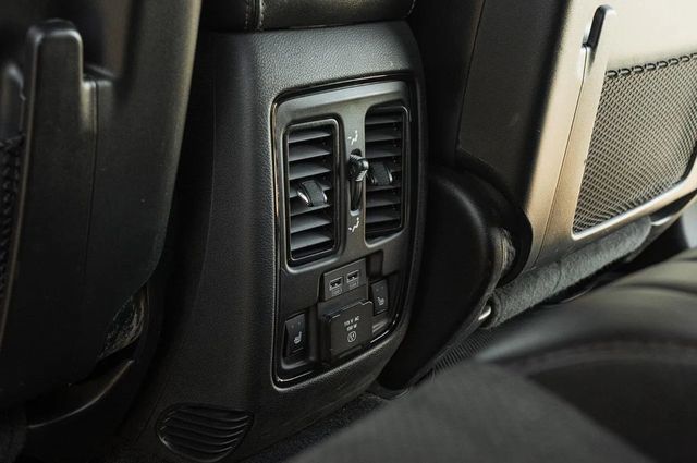 2020 Jeep Grand Cherokee Trackhawk 4x4 - 22938486 - 36