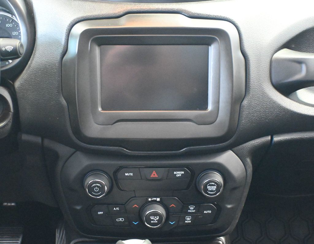 Jeep Renegade photo 7