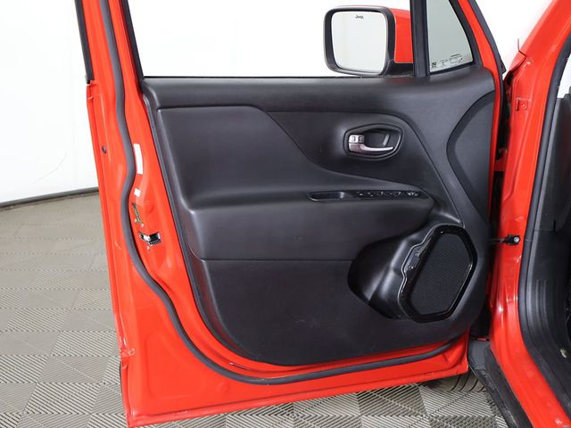 2020 Jeep Renegade Altitude FWD - 23010190 - 16