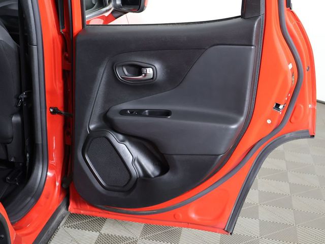 2020 Jeep Renegade Altitude FWD - 23010190 - 19