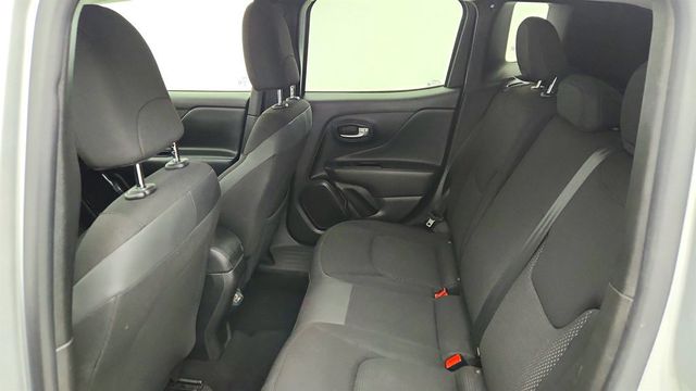 2020 Jeep Renegade Altitude FWD - 23009494 - 18