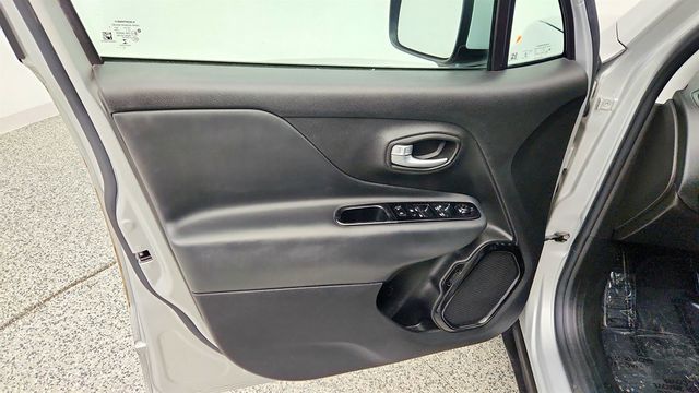 2020 Jeep Renegade Altitude FWD - 23009494 - 8