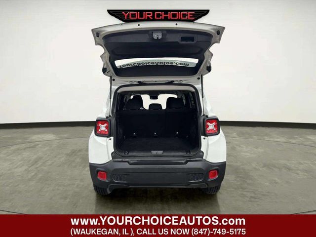 2020 Jeep Renegade Latitude 4x4 - 23020811 - 13