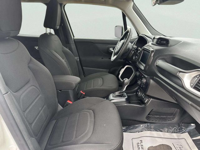2020 Jeep Renegade Latitude 4x4 - 23020811 - 22