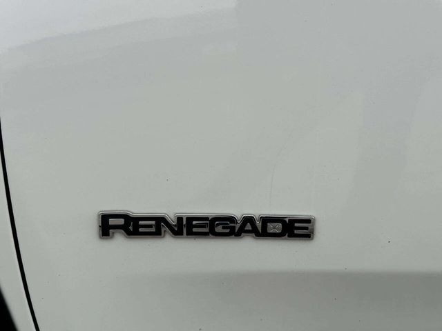 2020 Jeep Renegade Latitude 4x4 - 23020811 - 34
