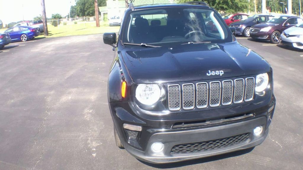 2020 Jeep Renegade Latitude photo 3