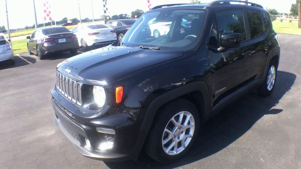 2020 Jeep Renegade Latitude photo 4