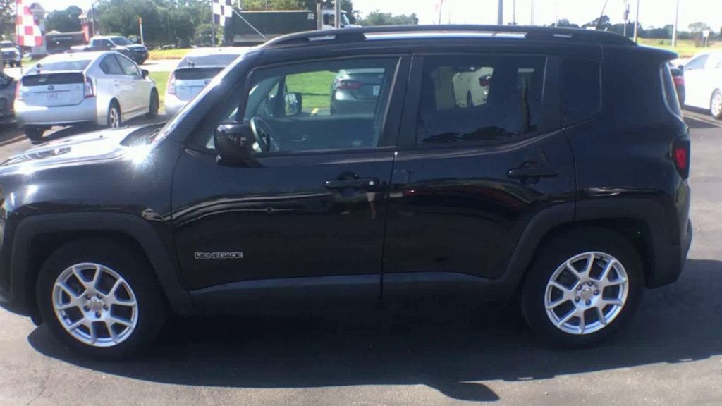 2020 Jeep Renegade Latitude photo 5