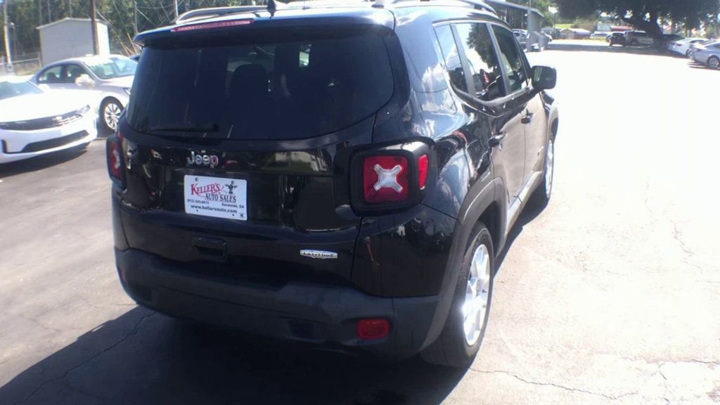 2020 Jeep Renegade Latitude photo 8