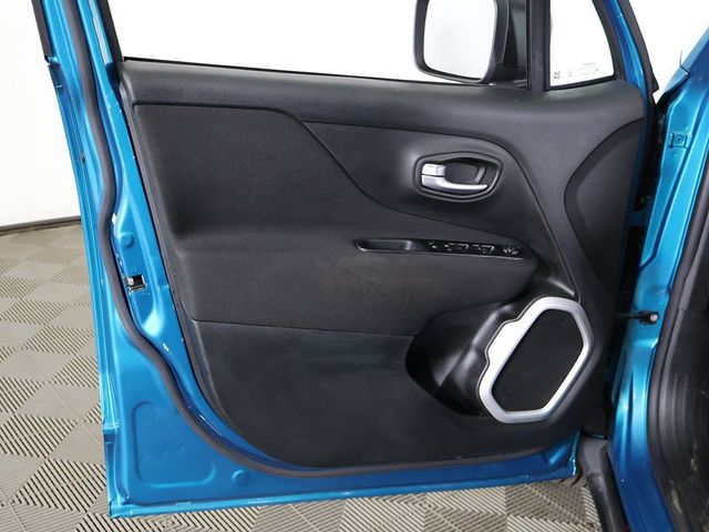 2020 Jeep Renegade Latitude FWD - 23010864 - 18