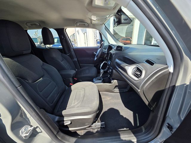 2020 Jeep Renegade Latitude FWD - 22921436 - 12